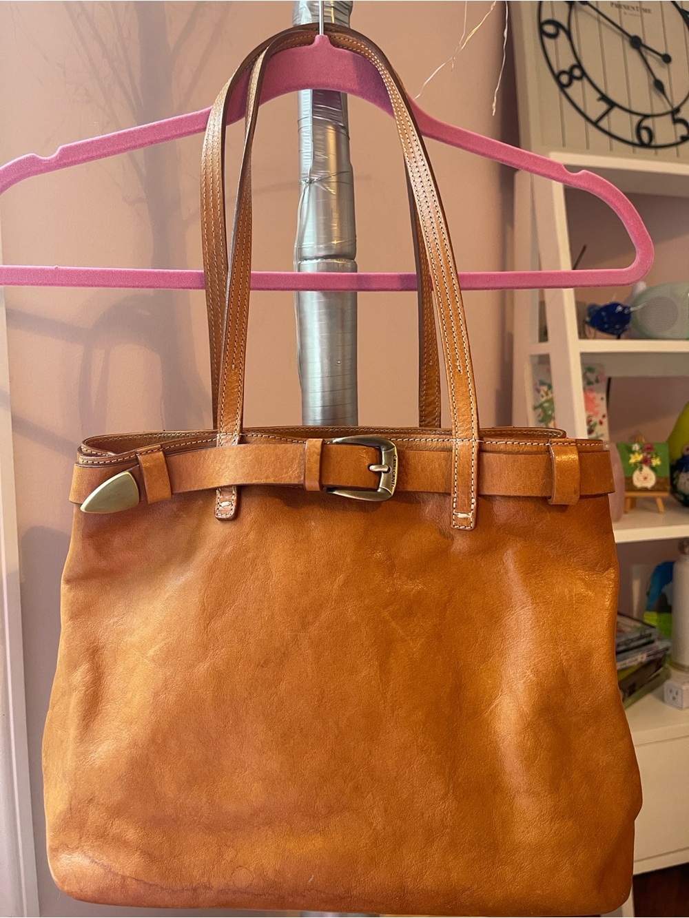 Women's Leather Shoulder Tote in Cognac
